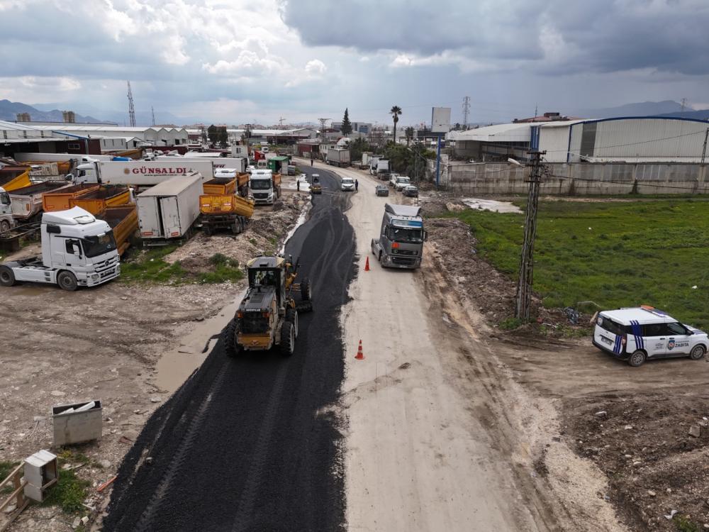 HBB VE ANTAKYA BELEDİYESİ’NDEN YOL SEFERBERLİĞİ