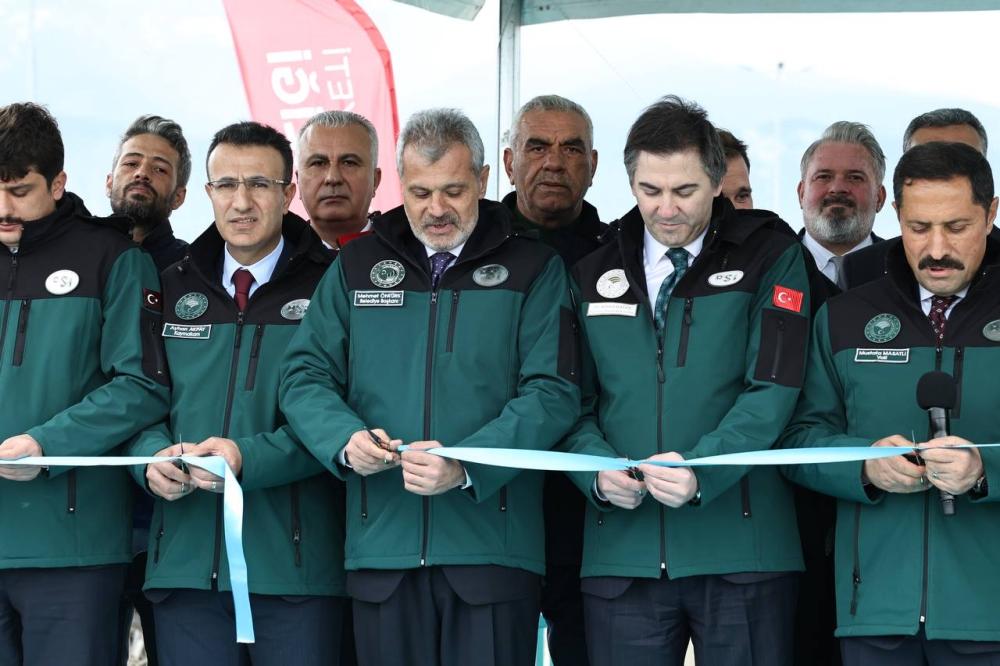 BAŞKAN ÖNTÜRK, TARIMA CAN SUYU OLACAK TESİSİN AÇILIŞINA KATILDI