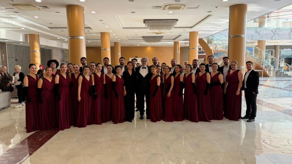 HATAY BÜYÜKŞEHİR BELEDİYESİ ÇOK SESLİ KOROSU’NA ÖDÜL