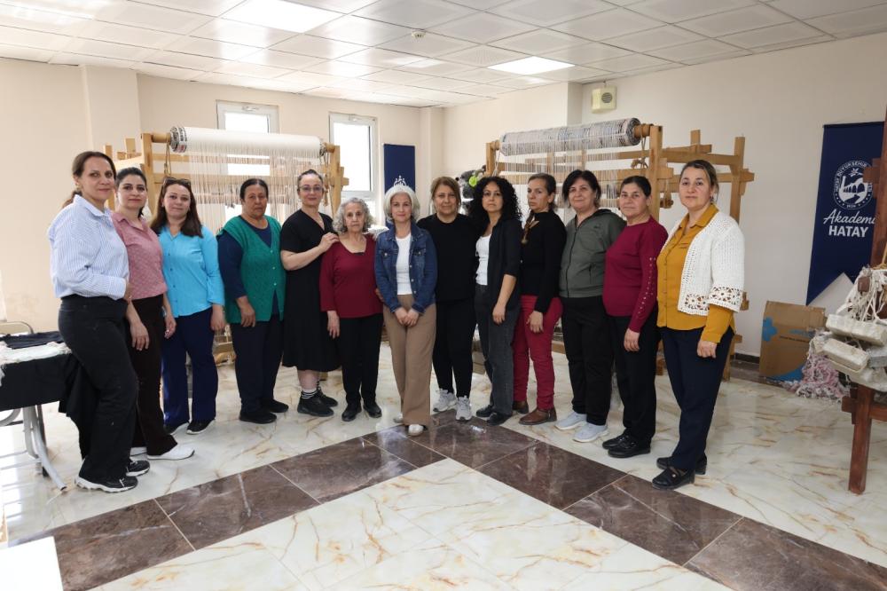 UNUTULMAYA YÜZ TUTAN DOKUMA SANATI YENİDEN HAYAT BULUYOR