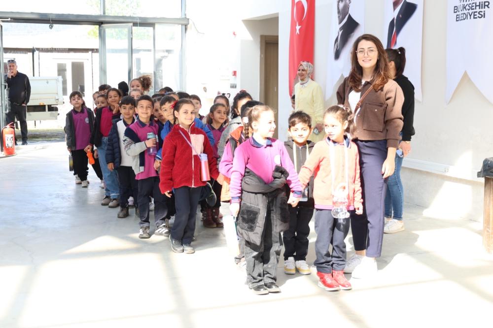 HBB’DEN 23 NİSAN’A ÖZEL ÇOCUK ATÖLYELERİ