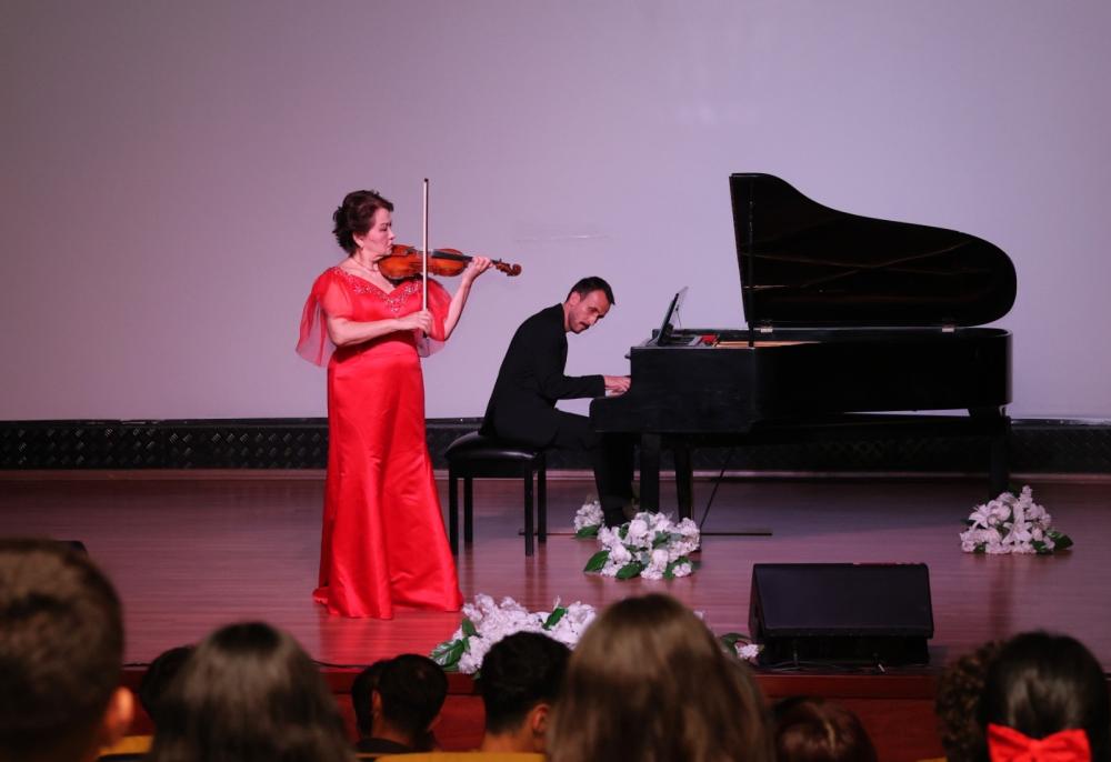 BÜYÜKŞEHİR’DEN SANAT DOLU GECE