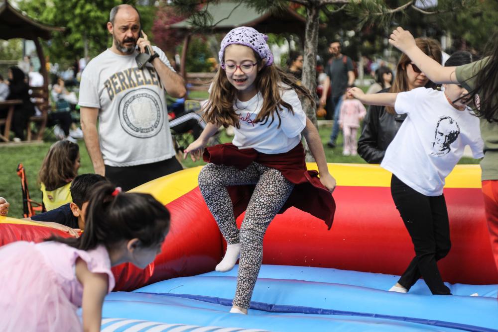 ÇANKAYA’DA ANNELER GÜNÜ FESTİVAL HAVASINDA GEÇTİ