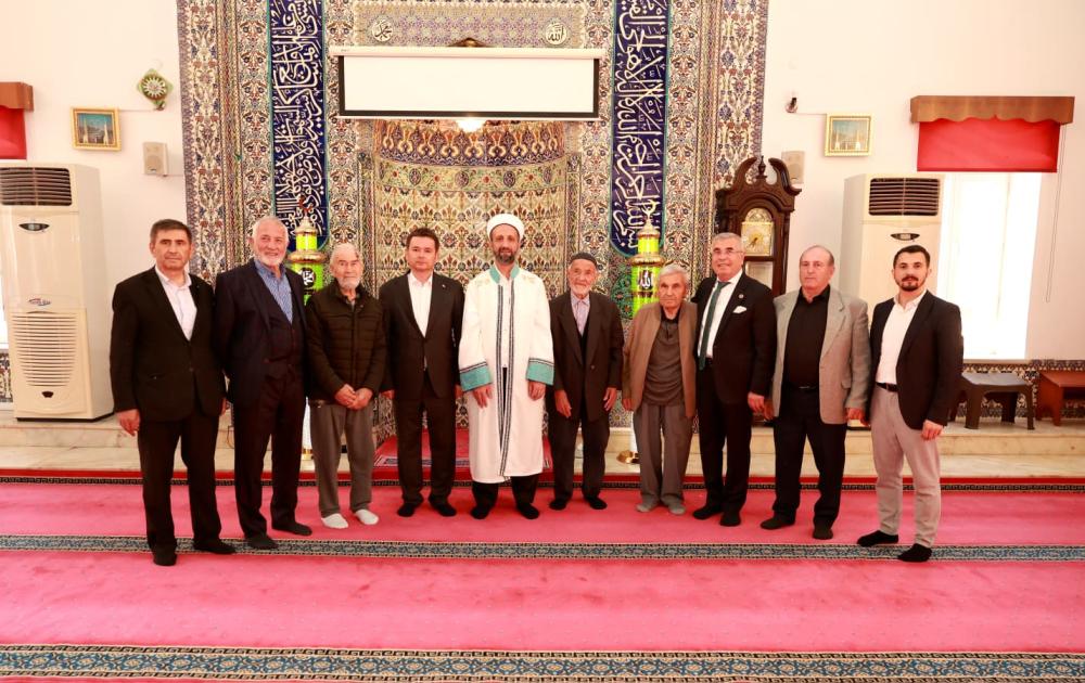 BAŞKAN ERKAN AYDIN VATANDAŞLARLA BAYRAMLAŞTI