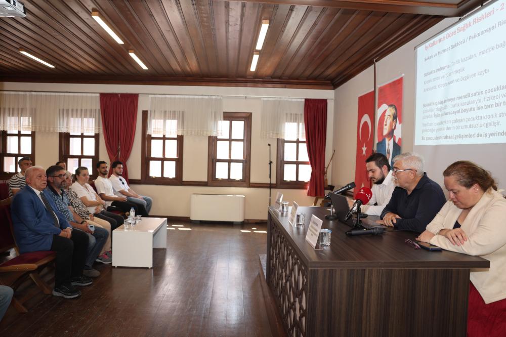 İzmir Büyükşehir Belediyesi'nden öğrencilere LGS desteği