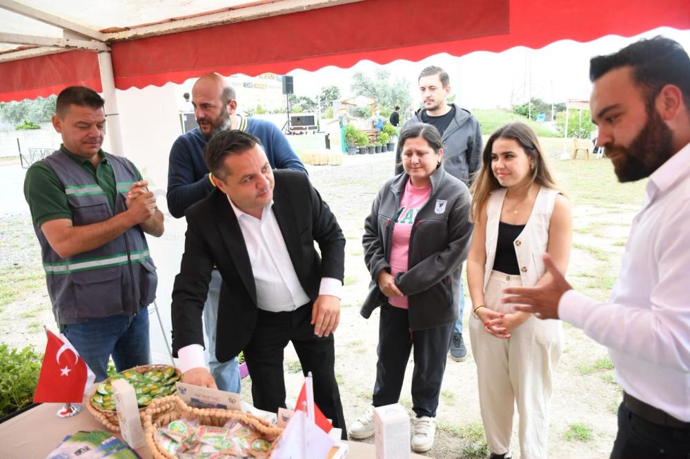 Çorlu Belediyesi Yerel Tohum Takas Şenliği’nde Seymen Kavununu Tanıttı   