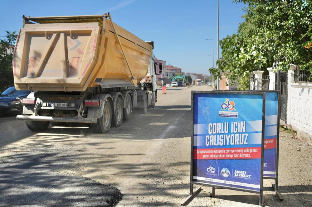 MEHTERAN CADDESİ YENİLENİYOR   