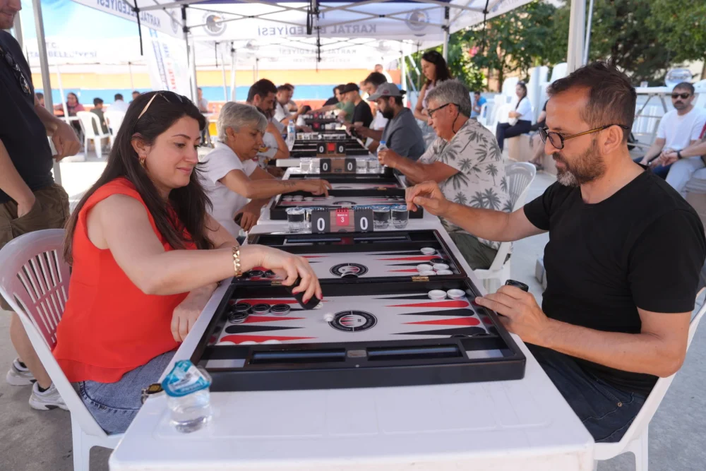 Kartal'da Zarlar Dostluk İçin Atıldı