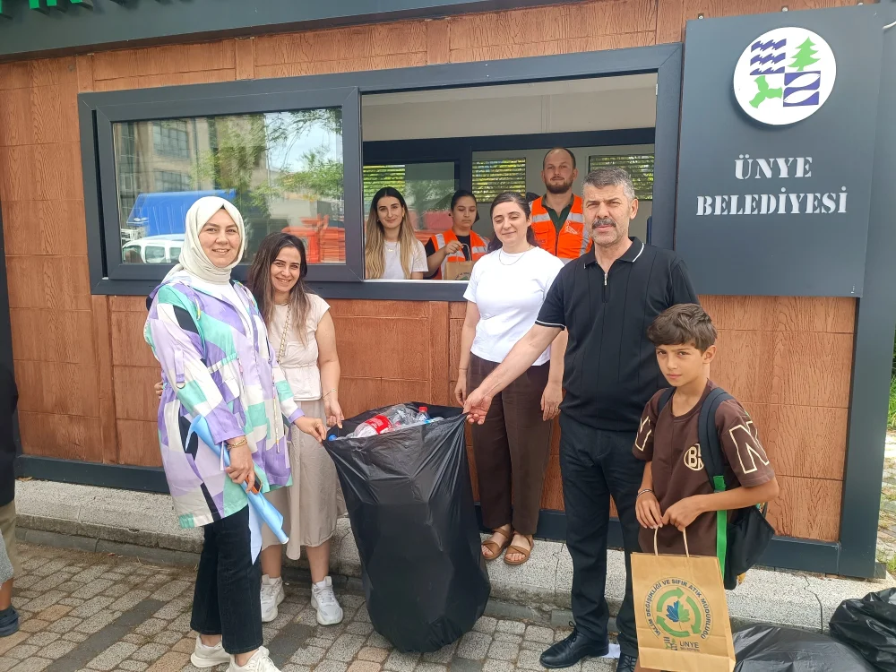 ÜNYE BELEDİYESİ SIFIR ATIK NOKTASI HİZMET VERİYOR.
