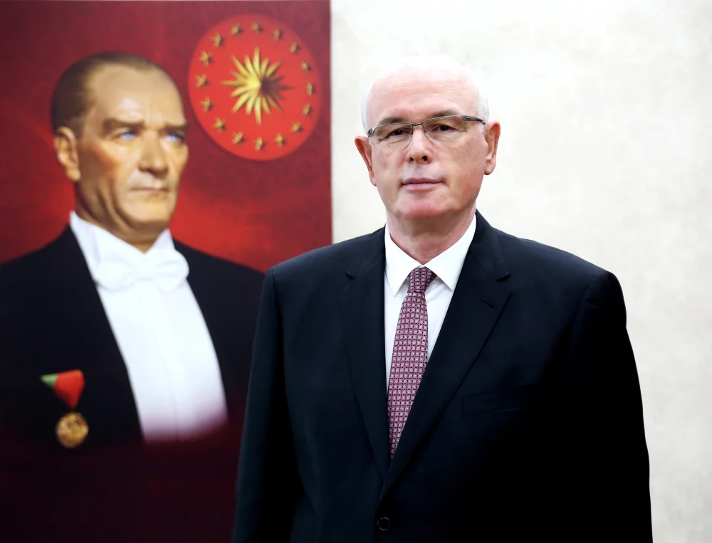 BAŞKAN KURT: “BAĞIMSIZLIK RUHUMUZ, CUMHURİYET’E VE DEMOKRASİYE OLAN İNANCIMIZDIR”