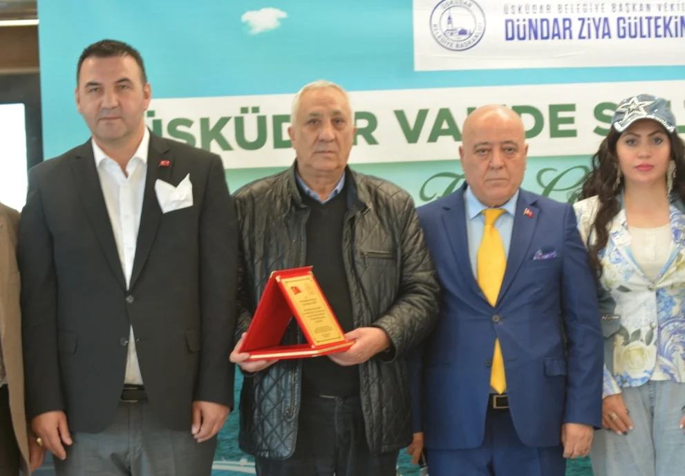VALİDE SULTAN GEMİSİ’NDE BİRLİK BERABERLİK BULUŞMASI. TAHSİN KOÇ; “BİR İLKE DAHA İMZA ATTIĞIMIZI DÜŞÜNÜYORUM”