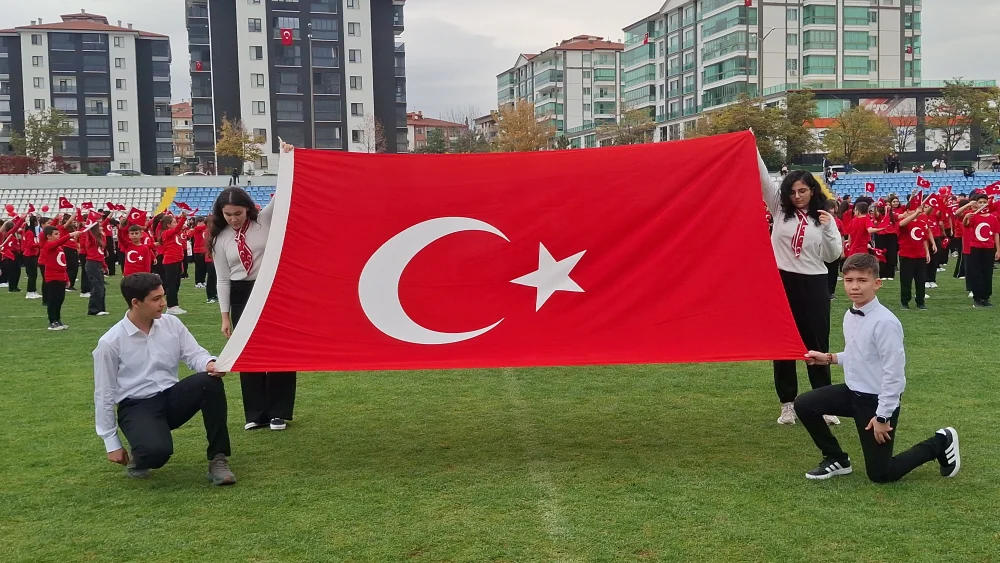 BAŞKENTİN BEYPAZARI İLÇESİNDE CUMHURİYET BAYRAMININ 103. YILI TÖRENLE KUTLANDI: