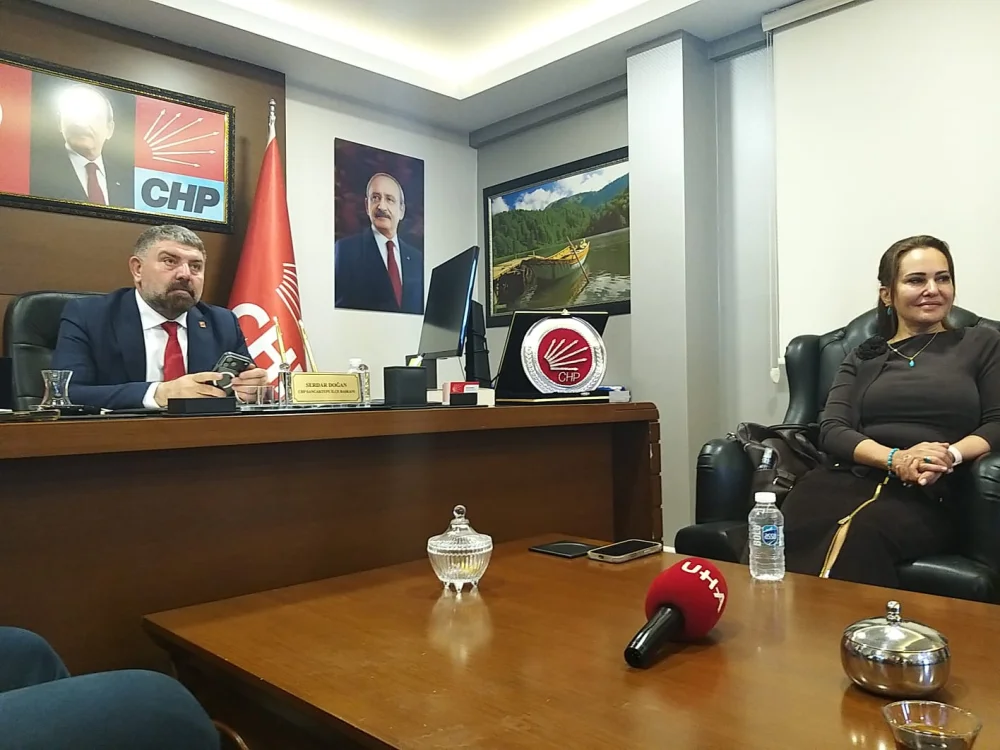 29 EKİM’DE CHP SANCAKTEPE İLÇE BAŞKANI SERDAR DOĞAN VE EKİBİ VATANDAŞLARLA BULUŞTU